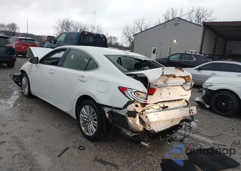 2014 Lexus Es 350 z USA, uszkodzony, nr VIN JTHBK1GG9E2125777